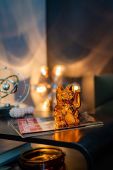 Декорація Donkey Lucky Cat Cosmic Edition Mars колір помаранчевий