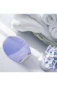 Щітка для масажу та очищення шкіри обличчя FOREO LUNA™ 3 Sensitive Skin колір фіолетовий