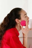 Пристрій для розумного аналізу та очищення шкіри обличчя FOREO LUNA™ Play Smart 2 колір рожевий (3195141)