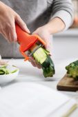 Joseph Joseph Овочечистка Julienne колір барвистий