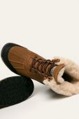 UGG Зимові чоботи Adirondack Boot III колір коричневий