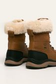 UGG Зимові чоботи Adirondack Boot III колір коричневий