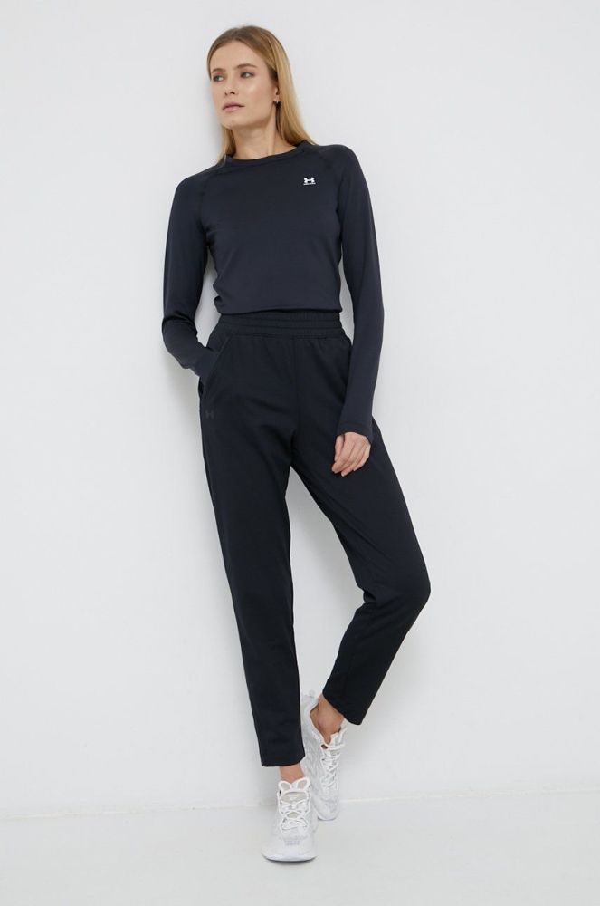 Лонгслів Under Armour 1368701 жіночий колір чорний