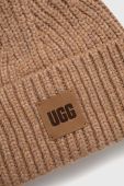Шапка з домішкою вовни UGG колір коричневий з товстого трикотажу (3577272)