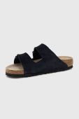 Замшеві шльопанці Birkenstock Arizona колір синій Regular Width 1020732.Midnight-Midnight