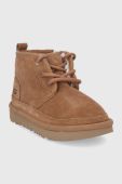 Дитячі замшеві чоботи UGG колір коричневий (2083226)