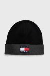 Шапка Tommy Jeans колір чорний з тонкого трикотажу (2694195)