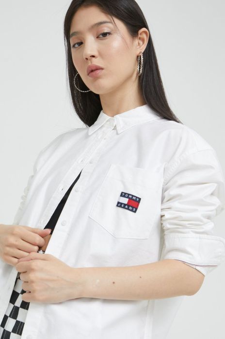Бавовняна сорочка Tommy Jeans жіноча колір білий regular класичний комір