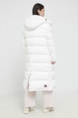 Пухова куртка Tommy Jeans жіноча колір білий зимова (2571415)