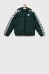 Дитяча куртка adidas Originals колір зелений