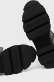 Шкіряні чоботи Steve Madden жіночі колір чорний на платформі