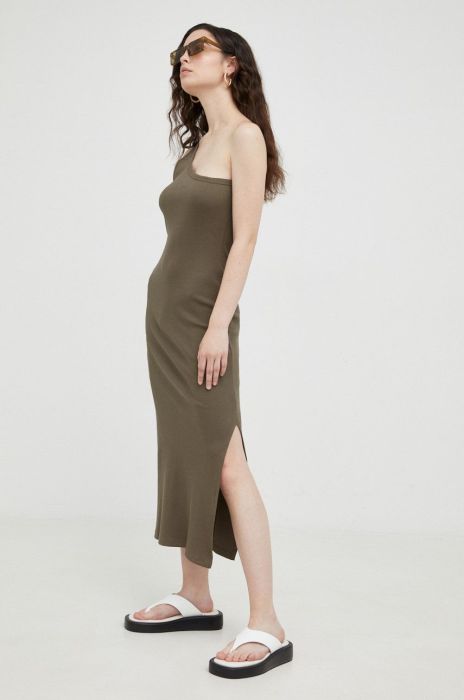 Сукня Gestuz колір зелений midi пряма (2480815)