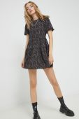Сукня Noisy May Clara колір чорний mini розкльошена