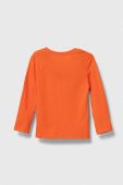 Дитячий бавовняний лонгслів Guess колір помаранчевий з принтом (3362283)