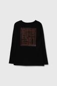 Дитячий бавовняний лонгслів Guess колір чорний з принтом (3588092)