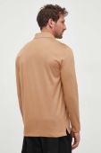 Бавовняний лонгслів BOSS колір бежевий однотонний