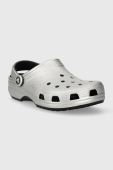 Шльопанці Crocs Classic Metallic Clog жіночі колір срібний 205831