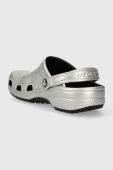 Шльопанці Crocs Classic Metallic Clog жіночі колір срібний 205831