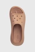 Шльопанці Crocs Classic Crush Slide жіночі колір коричневий на платформі 208731
