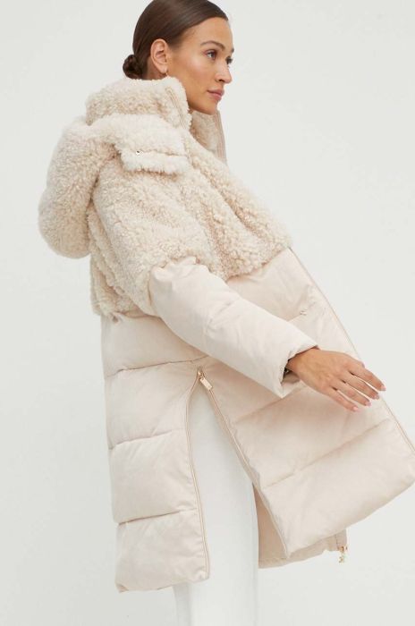 Куртка Elisabetta Franchi жіноча колір бежевий зимова oversize (3647972)