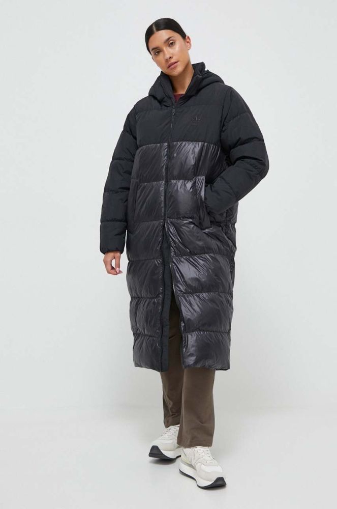 Пухова куртка adidas Originals жіноча колір чорний зимова (3629609)