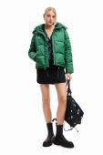 Куртка Desigual жіноча колір зелений зимова