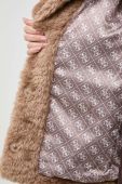 Куртка Guess жіноча колір коричневий перехідна (3657436)