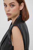 Безрукавка Sisley жіночий колір чорний перехідний