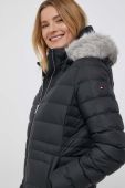 Пухова куртка Tommy Hilfiger жіноча колір чорний перехідна (3437814)