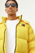 Пухова куртка Tommy Jeans чоловіча колір жовтий зимова