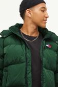 Пухова куртка Tommy Jeans чоловіча колір зелений зимова (3369635)