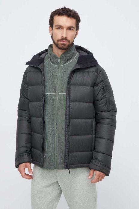 Пухова куртка Peak Performance чоловіча колір зелений зимова (3635038)