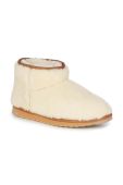 Черевики Emu Australia Stinger Micro Teddy жіночі колір бежевий W12773.NATU