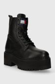 Шкіряні черевики Tommy Jeans TJW BOOT ZIP UP жіночі колір чорний на плоскому ходу EN0EN02305