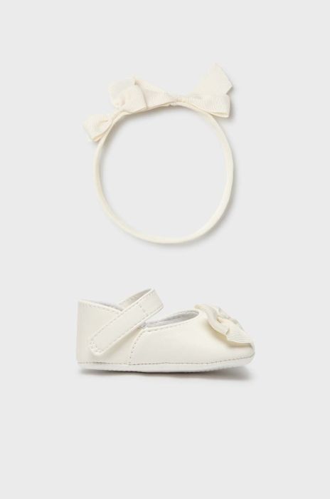 Черевики для немовля Mayoral Newborn колір бежевий (3415964)