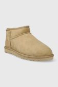 Замшеві чоботи UGG Classic Ultra Mini колір бежевий 1137391