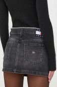 Джинсова спідниця Tommy Jeans колір сірий mini олівець (3648371)