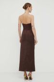 Сукня Bardot колір коричневий midi облягаюча