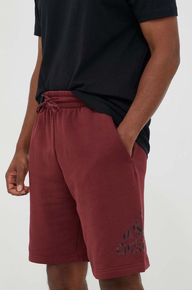 Шорти adidas чоловічі колір бордовий (3389437)