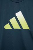 Дитяча футболка adidas колір зелений з принтом