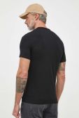 Футболка Guess чоловічий колір чорний з принтом (3336087)
