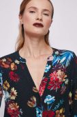 Блузка Medicine жіноча колір чорний візерунок (2891790)
