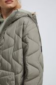 Пальто Medicine жіноче колір зелений зимове (2918189)