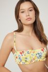 Купальний бюстгальтер United Colors of Benetton колір жовтий злегка ущільнена чашечка (2407354)
