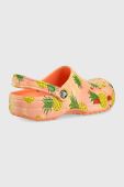 Шльопанці Crocs Classic Retro Resort жіночі колір помаранчевий 207849 207849.83F-PAPAYA.MLT