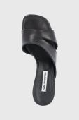 Шкіряні шльопанці Karl Lagerfeld Amulet жіночі колір чорний каблук блок