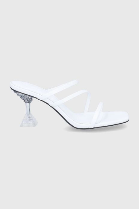 Шкіряні шльопанці Miss Sixty колір білий