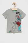 Дитяча бавовняна футболка United Colors of Benetton колір сірий з принтом (2314957)