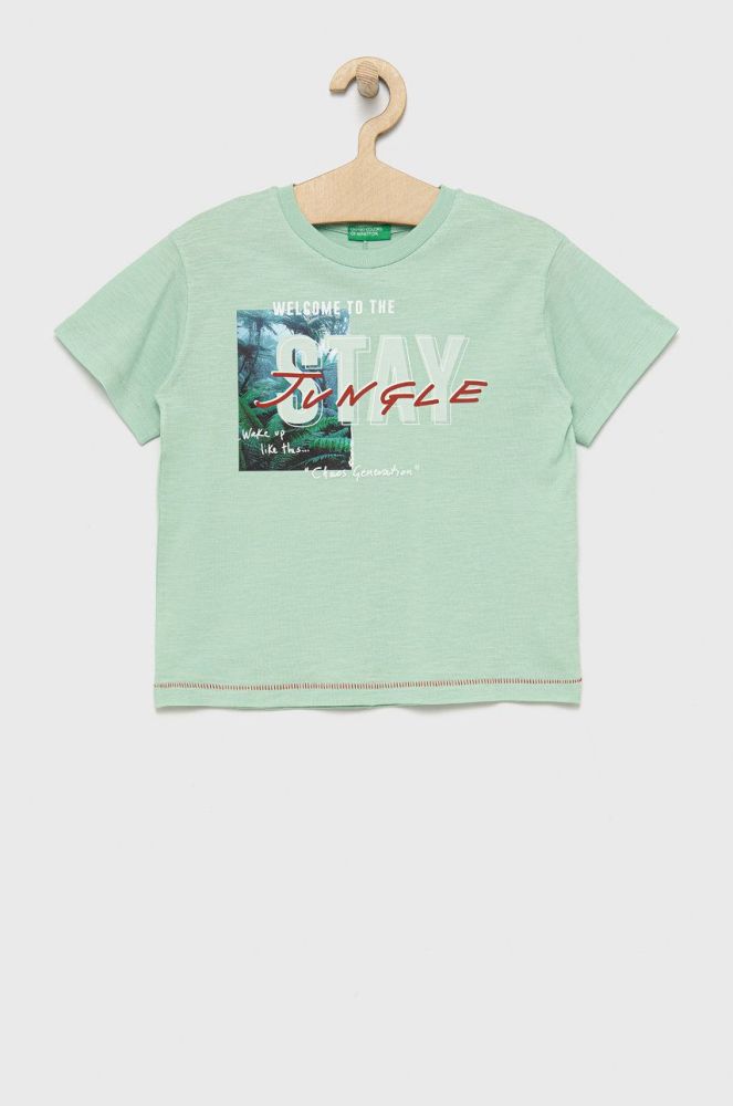 Дитяча бавовняна футболка United Colors of Benetton колір зелений з принтом (2461642)