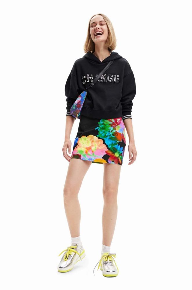 Кофта Desigual жіноча колір чорний з капюшоном з аплікацією